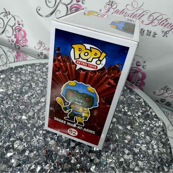 Snake-man-at-arms 92 Funko pop Masters of the universe Funko retro toy new 🆕 - Picture 4 of 4